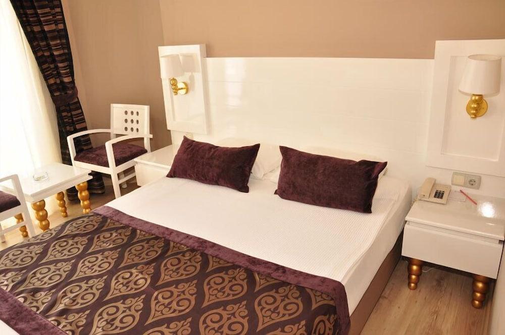 SERENIS HOTEL — SIDE — fotografie hotel nr. 8