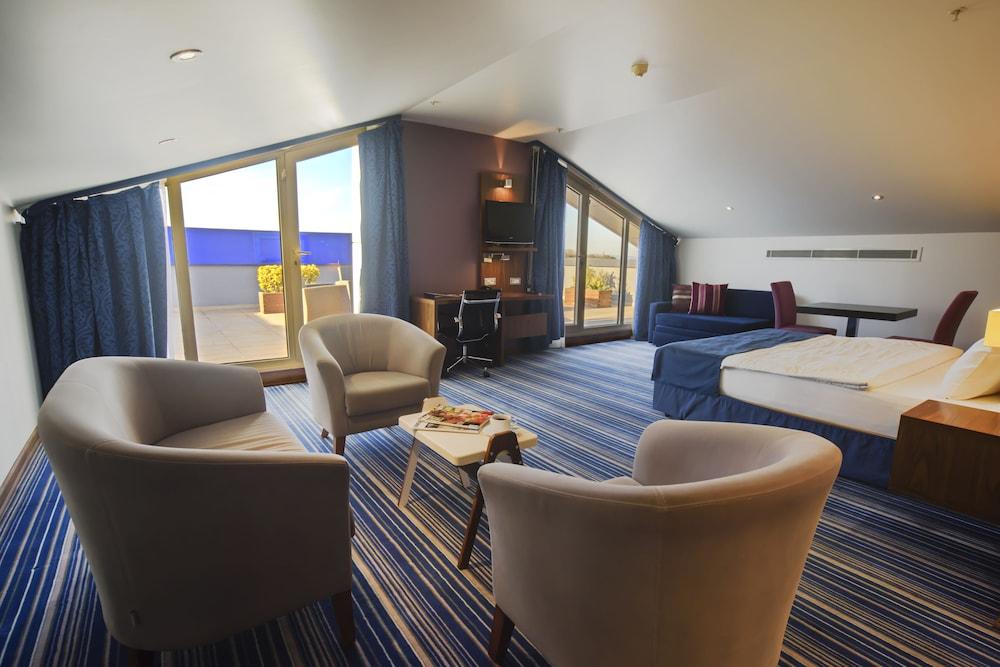 HOLIDAY INN EXPRESS ISTANBUL - ALTUNIZADE — ISTANBUL — fotografie hotel nr. 29