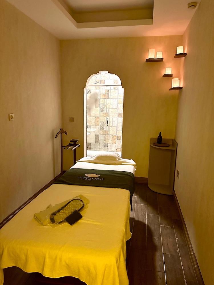 RAMADA HOTEL & SUITES BY WYNDHAM ISTANBUL MERTER — ISTANBUL — фотография отеля №21