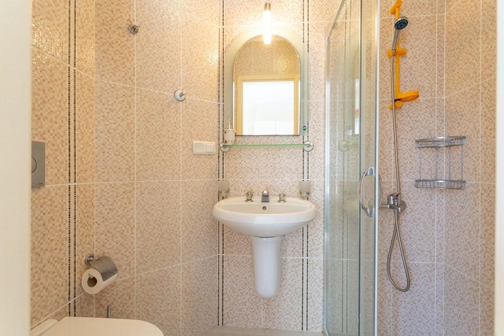 VILLA ATLANTIS LARGE PRIVATE POOL A C WIFI CAR NOT REQUIRED - 3163 — DALYAN — фотография отеля №20