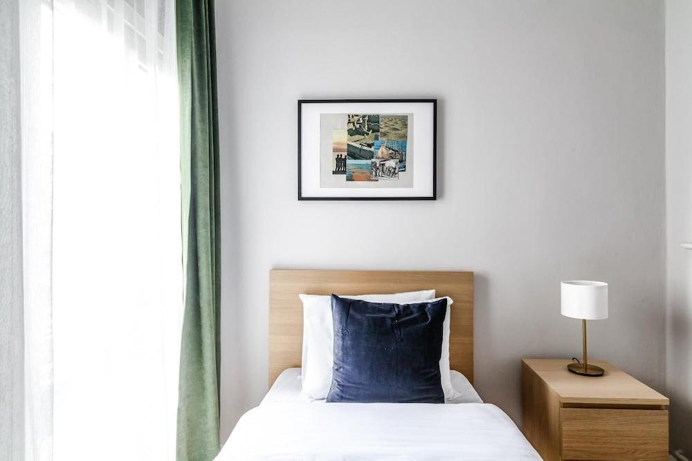 FULLY FURNISHED COZY FLAT IN THE HEART OF SISLI — ISTANBUL — фотография отеля №17