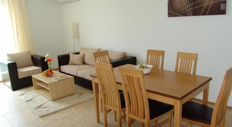 ROYAL COVE — KAVARNA — fotografie hotel nr. 7
