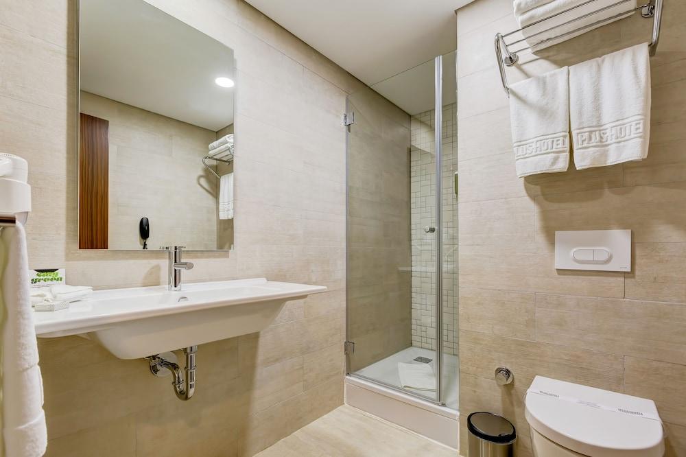 PLUS HOTEL BOSTANCI ATASEHIR — ISTANBUL — фотография отеля №27