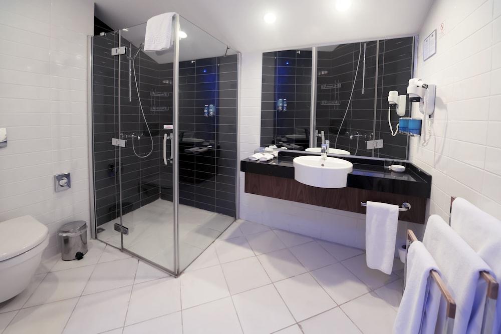 HOLIDAY INN EXPRESS ISTANBUL - ALTUNIZADE — ISTANBUL — fotografie hotel nr. 4