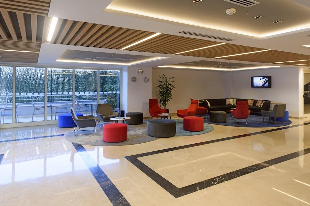 HOLIDAY INN EXPRESS ISTANBUL - ALTUNIZADE — ISTANBUL — fotografie hotel nr. 37