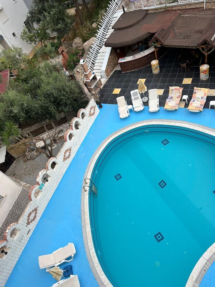 ATLANTIK APART HOTEL — DIDIM — fotografie hotel nr. 2