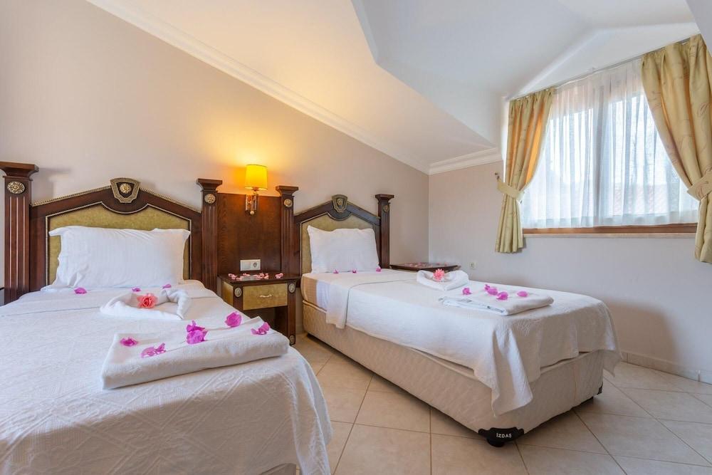 VILLA ASLI PARADISE: PRIVATE POOL, A/C, WIFI, CAR NOT REQUIRED, ECO-FRIENDLY - 2226 — DALYAN — фотография отеля №13