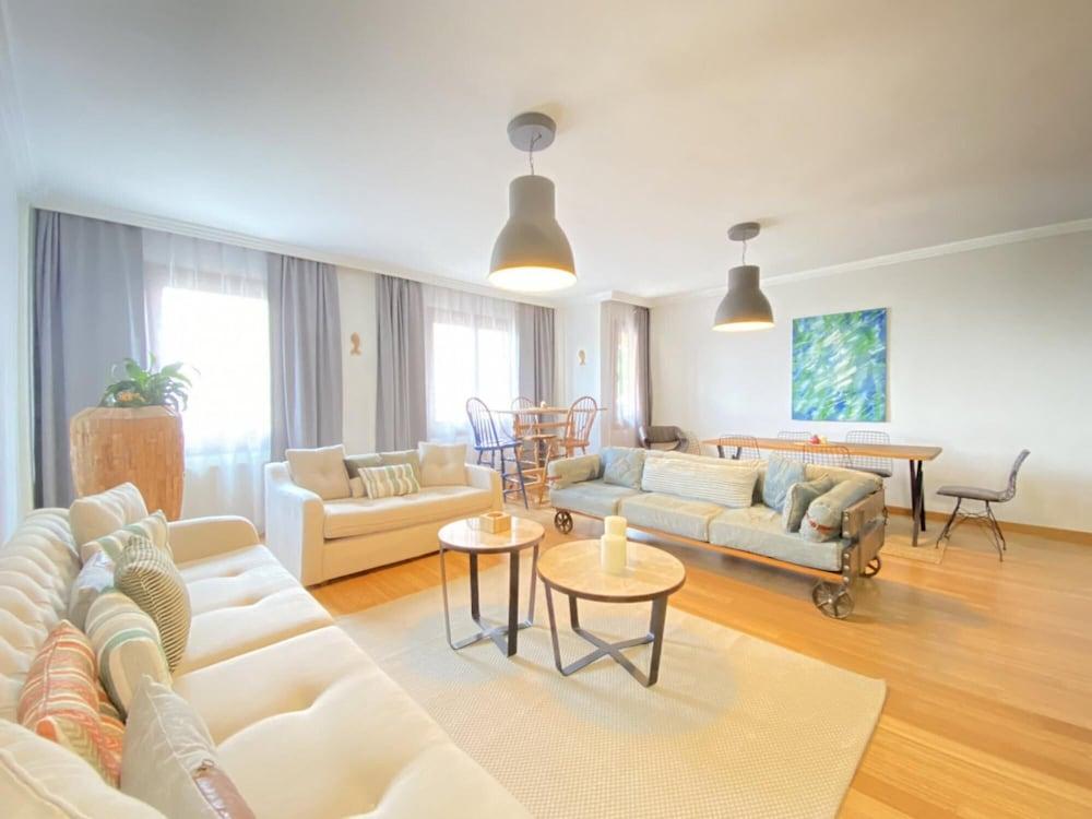 MISSAFIR FLAT WITH BOSPHORUS VIEW IN KUZGUNCUK — ISTANBUL — фотография отеля №9