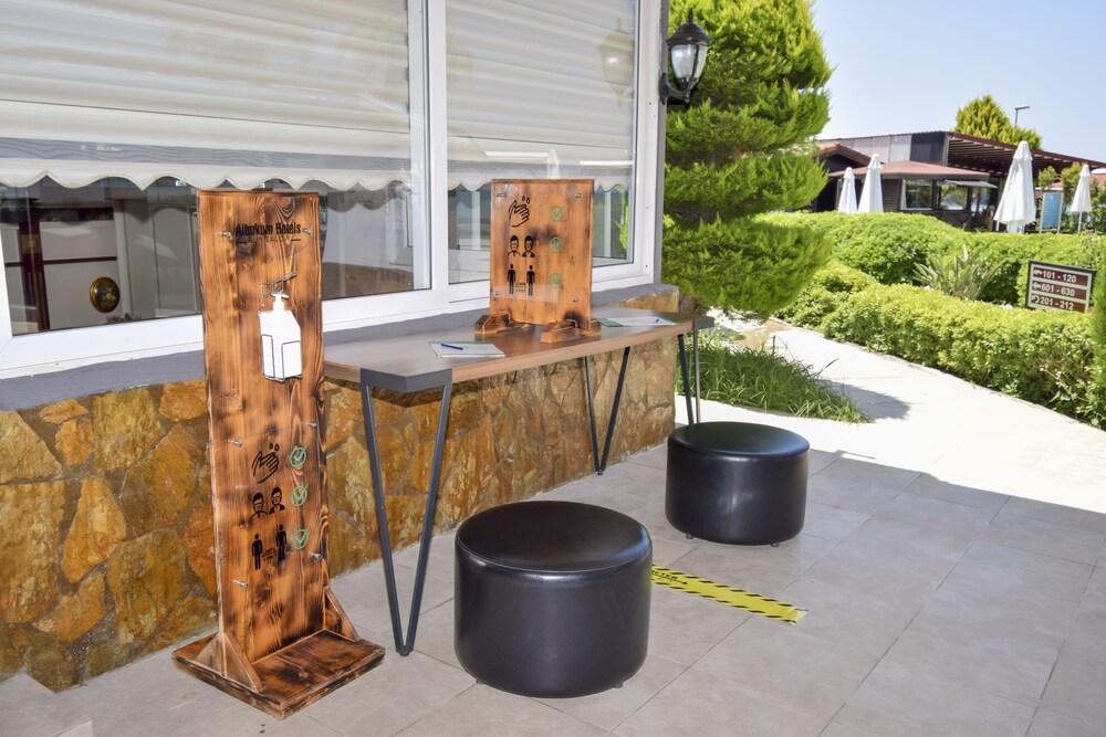 ALTINKUM BUNGALOW HOTEL — SIDE — фотография отеля №6
