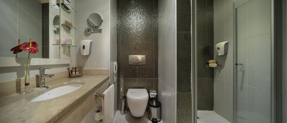 DIAMOND EXCELLENCE RESORT & SPA — SIDE — фотография отеля №12