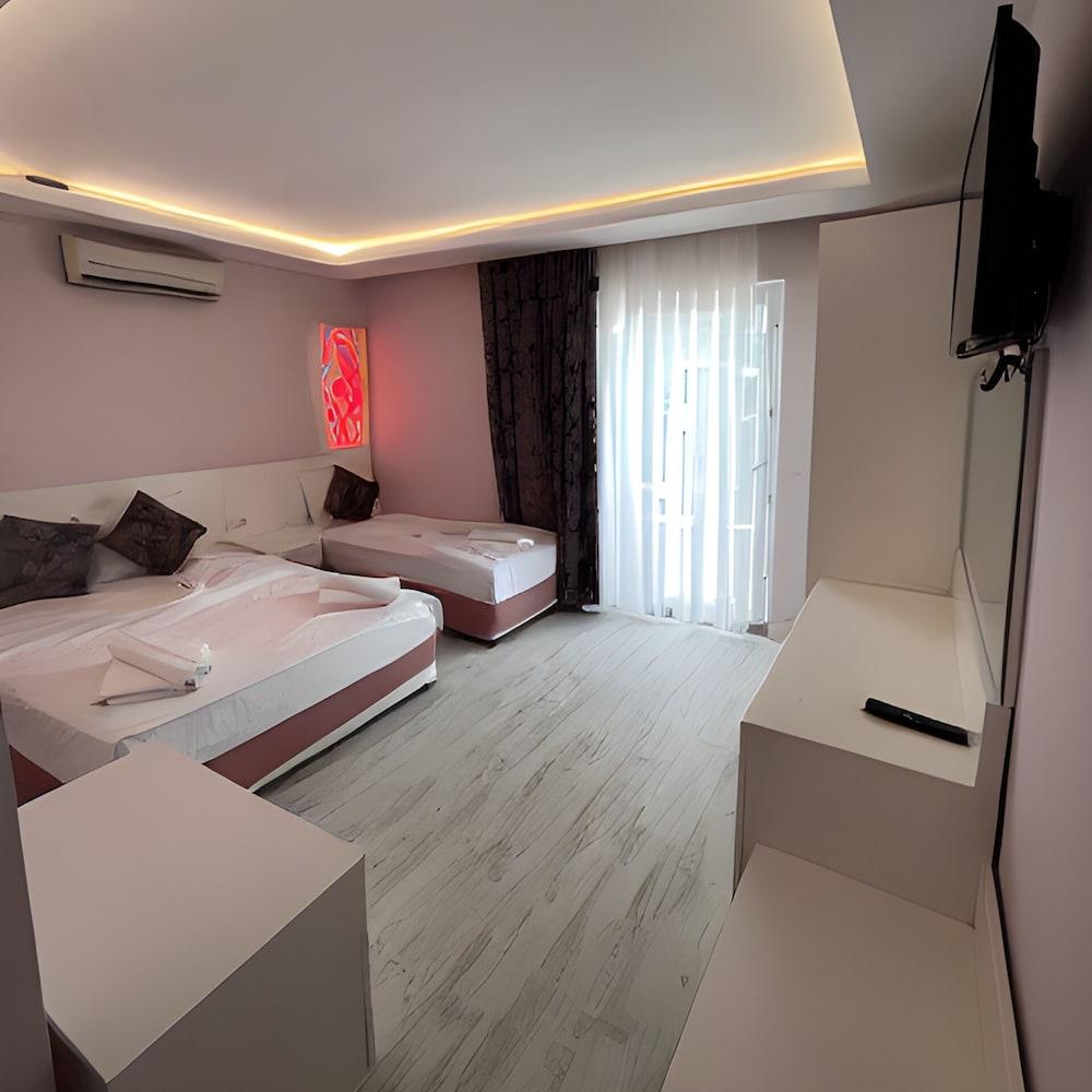 BEACHWAY HOTEL — SIDE — фотография отеля №11