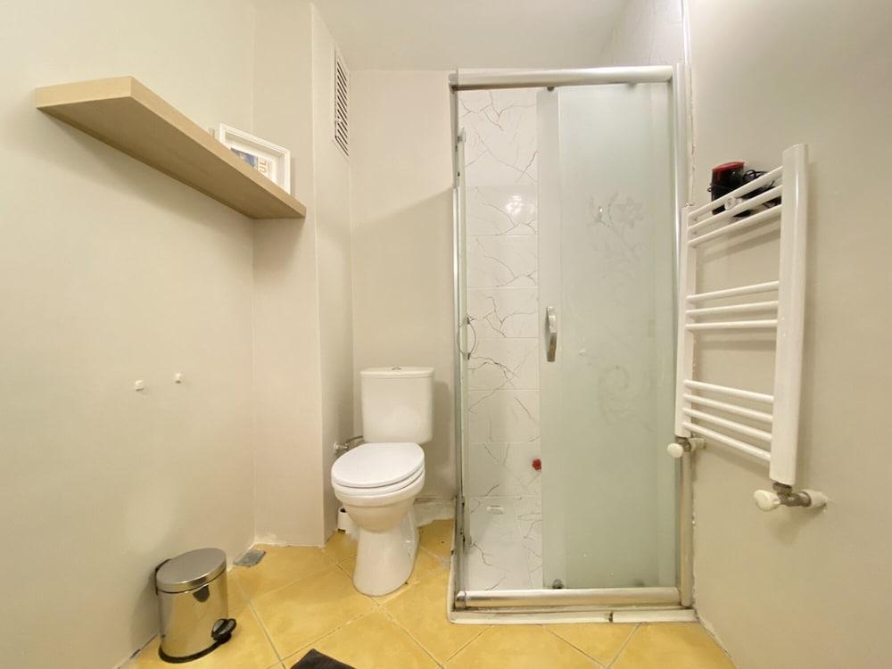 COZY AND CLASSY FLAT NEAR TAKSIM SQUARE IN BEYOGLU — ISTANBUL — fotografie hotel nr. 31