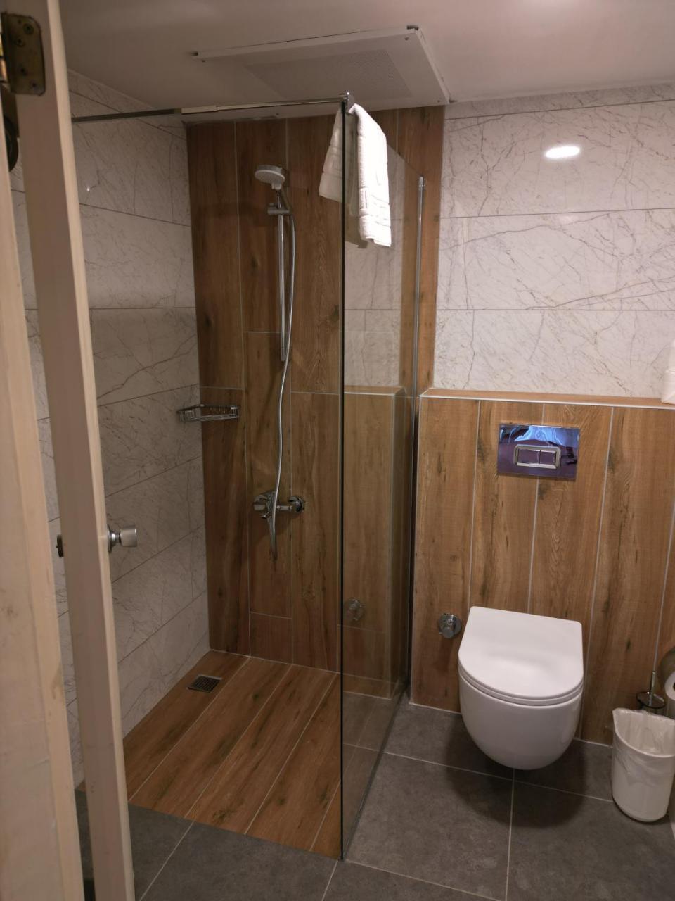 LEMAS SUITE HOTEL — SIDE — фотография отеля №11