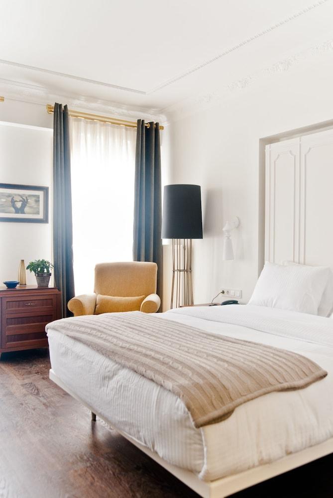 COZY FLATS — ISTANBUL