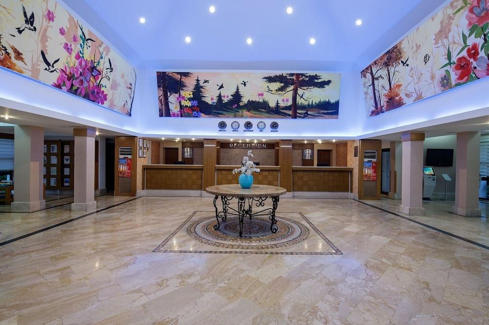 CRYSTAL FLORA BEACH RESORT — KEMER — fotografie hotel nr. 3
