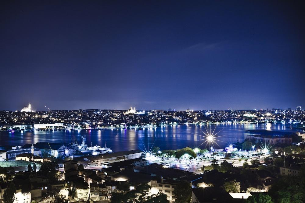 RADISSON BLU HOTEL, ISTANBUL PERA — ISTANBUL — fotografie hotel nr. 12