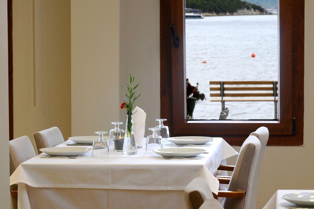 TEOS LODGE PANSIYON & RESTAURANT — SEFERIHISAR — фотография отеля №32