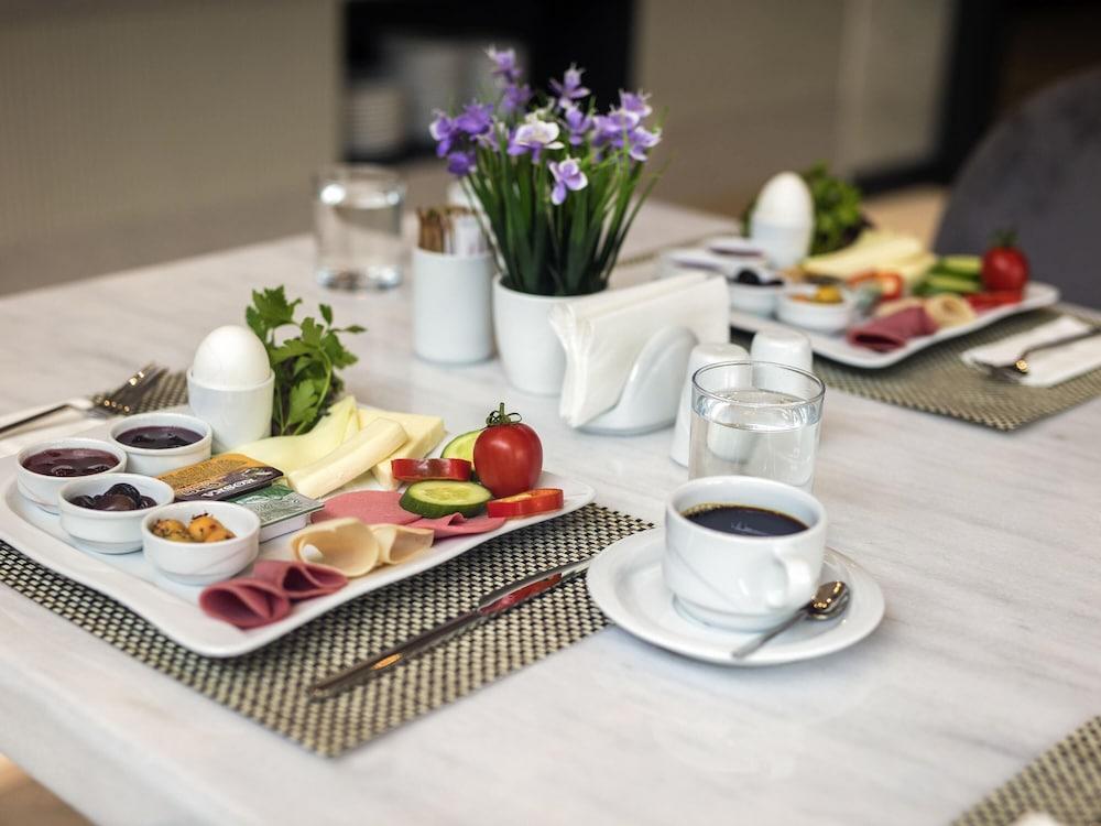 IBIS STYLES IZMIR BORNOVA — IZMIR — фотография отеля №16