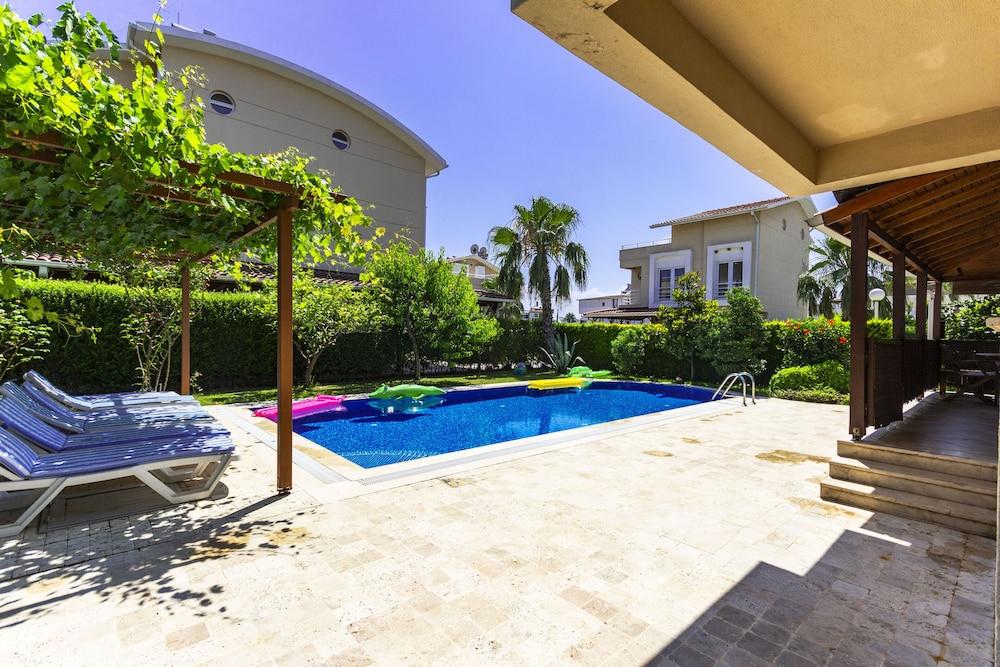 PARADISE TOWN VILLA ROYAL — BELEK — fotografie hotel nr. 26