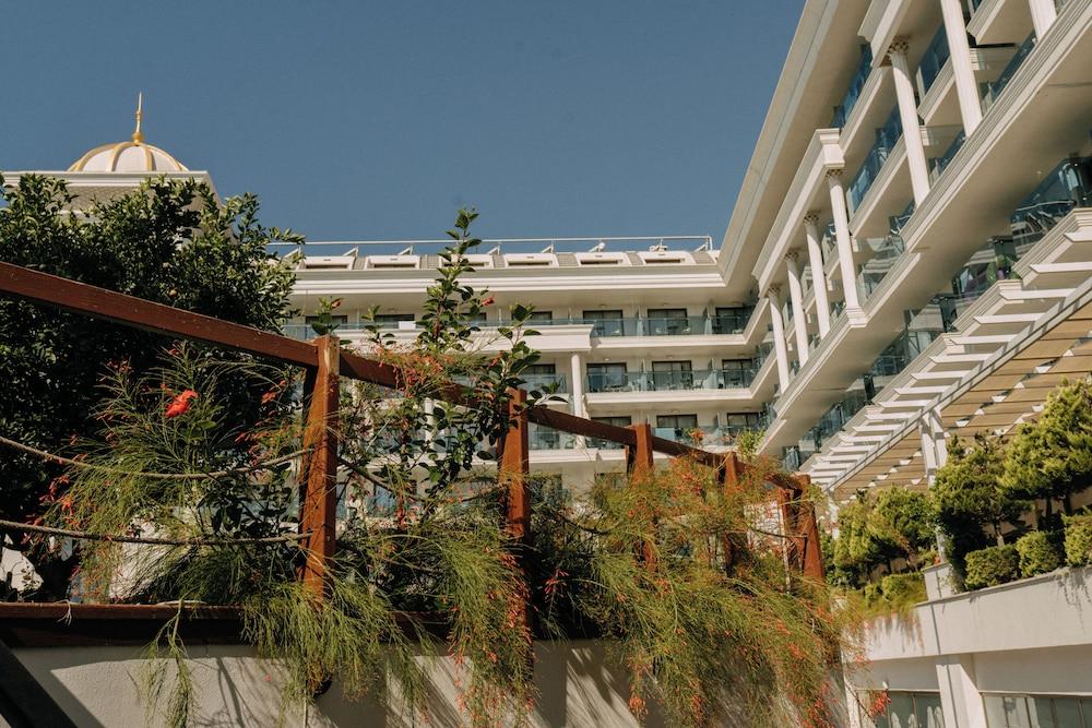 CASTIVAL HOTEL — SIDE — фотография отеля №28