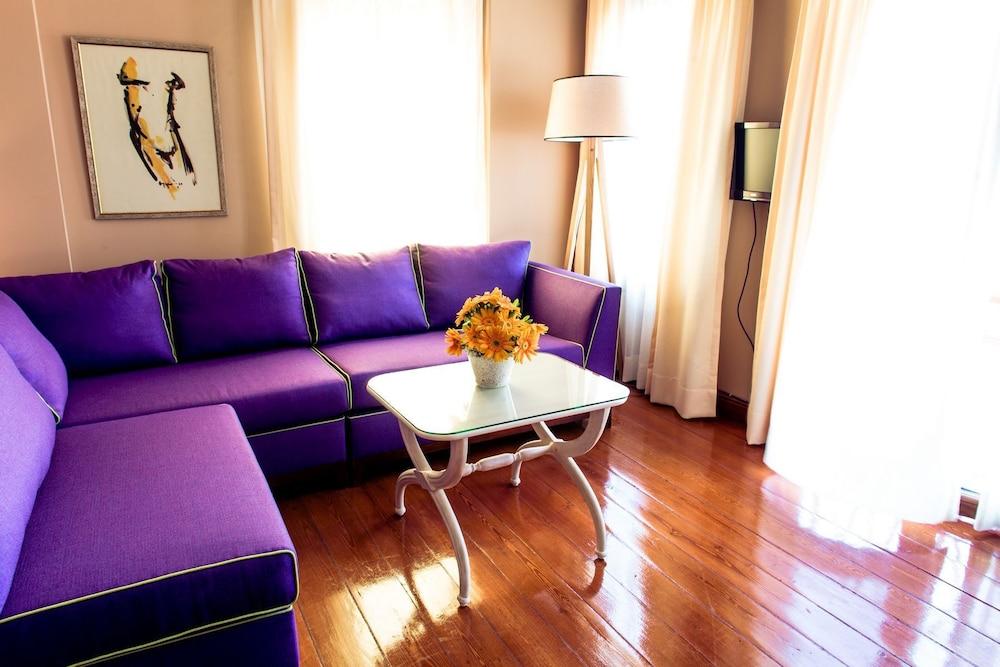 BEAUTIFUL APARTMENT WITH BOSPHORUS VIEWS, ISTANBUL — ISTANBUL — fotografie hotel nr. 17