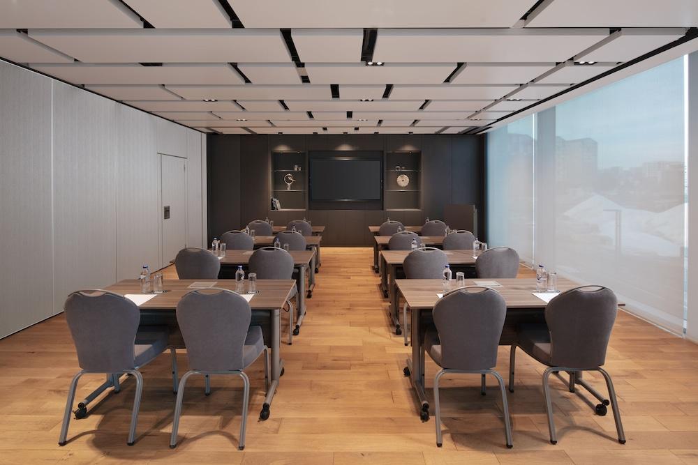 FOUR POINTS BY SHERATON ISTANBUL KAGITHANE — ISTANBUL — фотография отеля №35