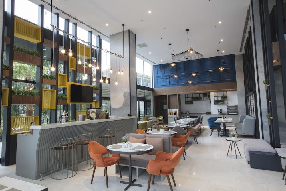 IBIS STYLES IZMIR BORNOVA — IZMIR — фотография отеля №19