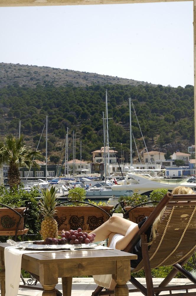 KANUNI KERVANSARAY HISTORICAL HOTEL — CESME — фотография отеля №4