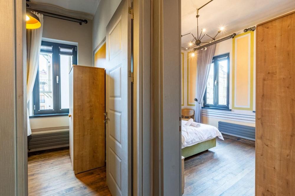 MISSAFIR HISTORICAL FLAT WITH HAMMAM NEAR TAKSIM — ISTANBUL — фотография отеля №22