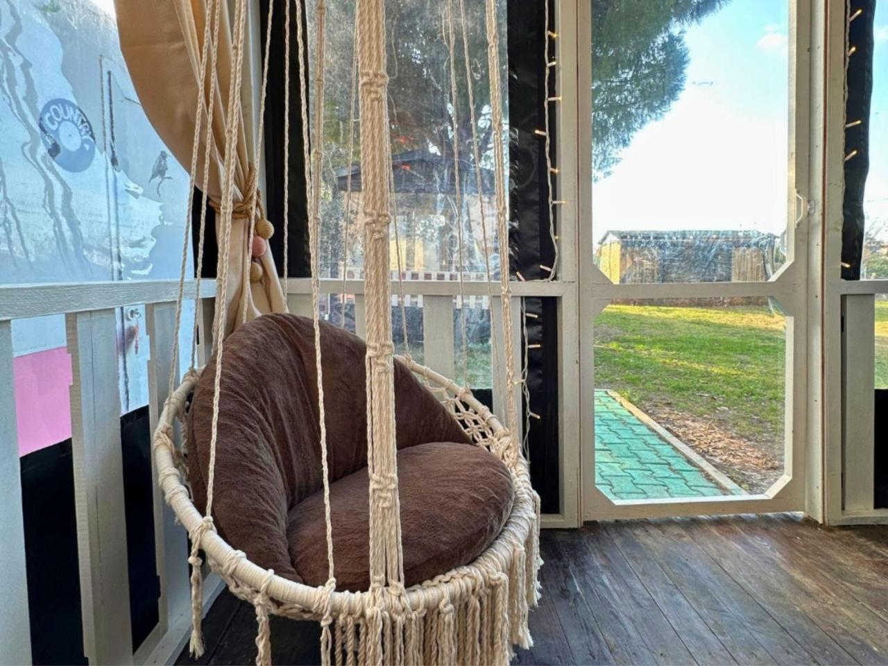 MONA GLAMPING CARAVAN SUITES — SEFERIHISAR — фотография отеля №28