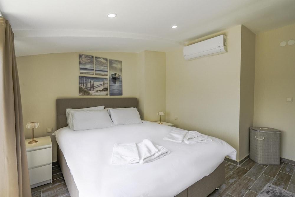 FLAT W SHARED POOL AND BALCONY 8 MIN TO BEACH — BELEK — фотография отеля №6