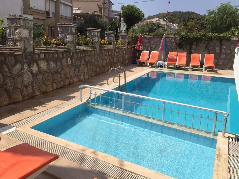 VILLA DREAM APARTMENTS — MARMARIS