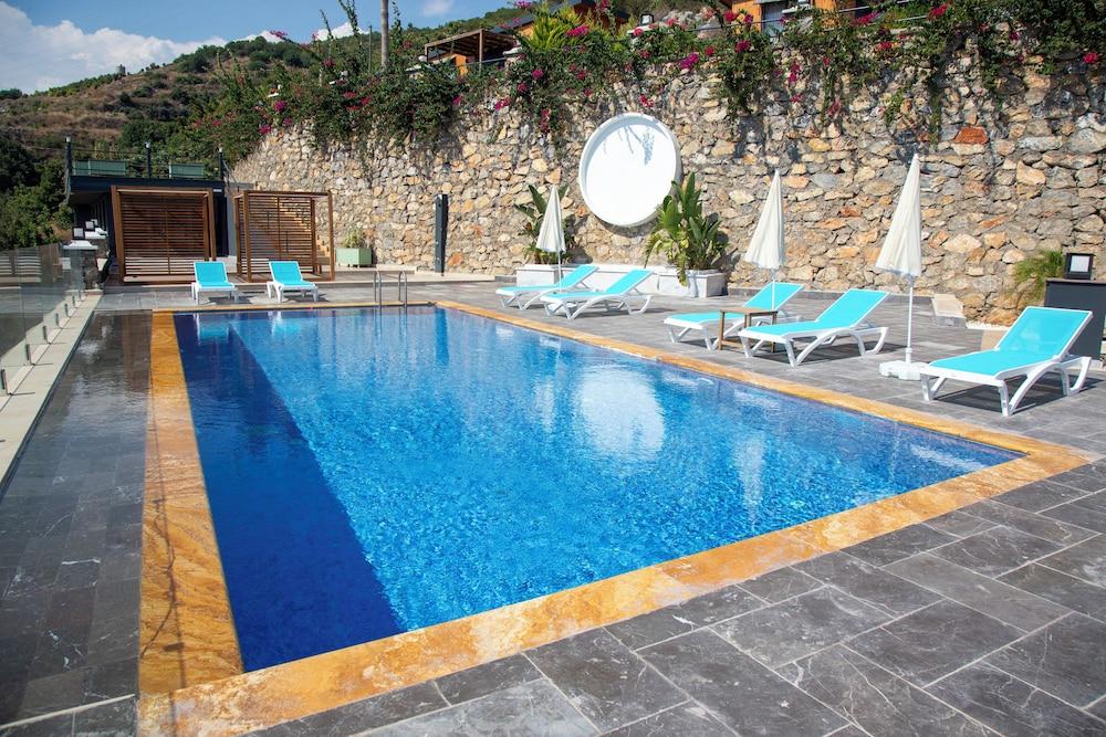 MESIBU BUNGALOW — ALANYA