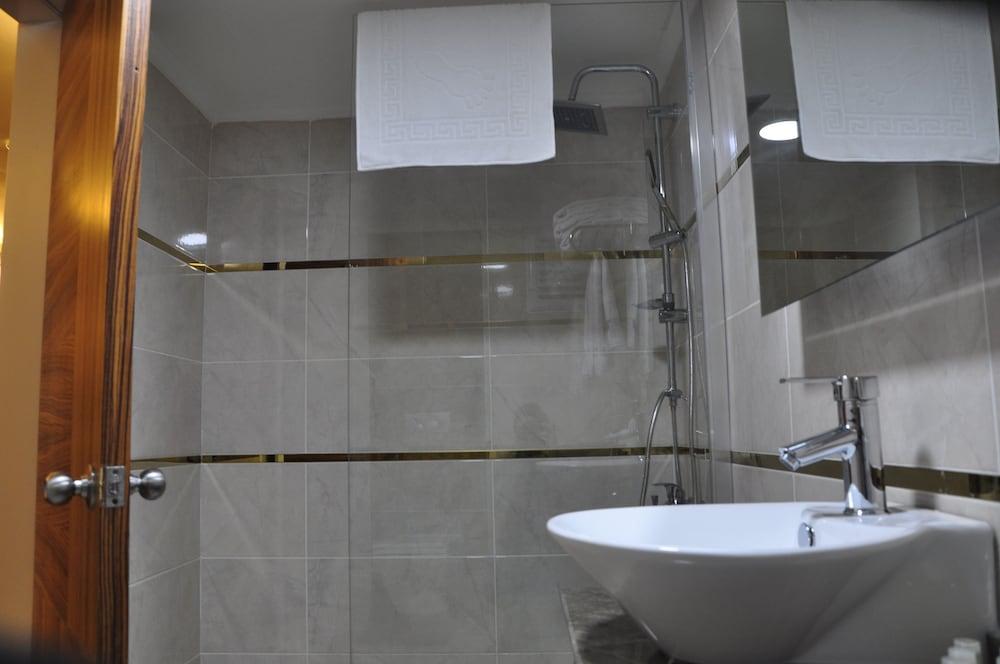 IZMIR MADI OTEL — IZMIR — фотография отеля №24