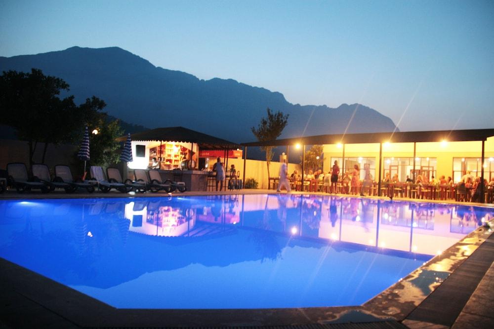 ARES HOTEL — KEMER