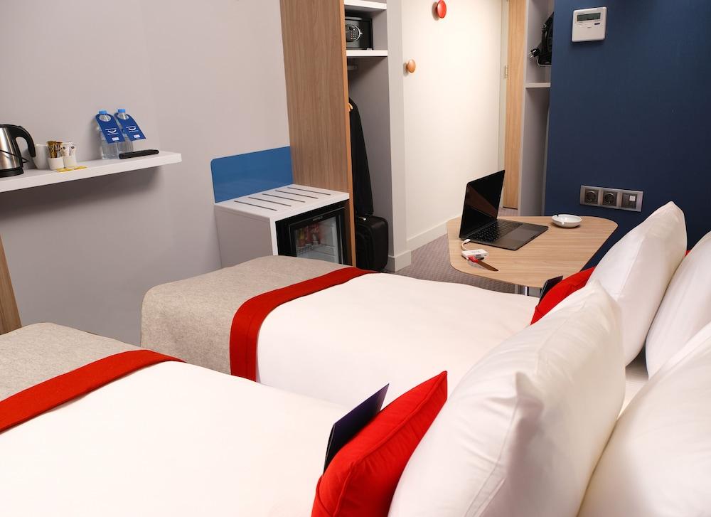 HOLIDAY INN EXPRESS ISTANBUL - ATAKOY METRO — ISTANBUL — фотография отеля №5