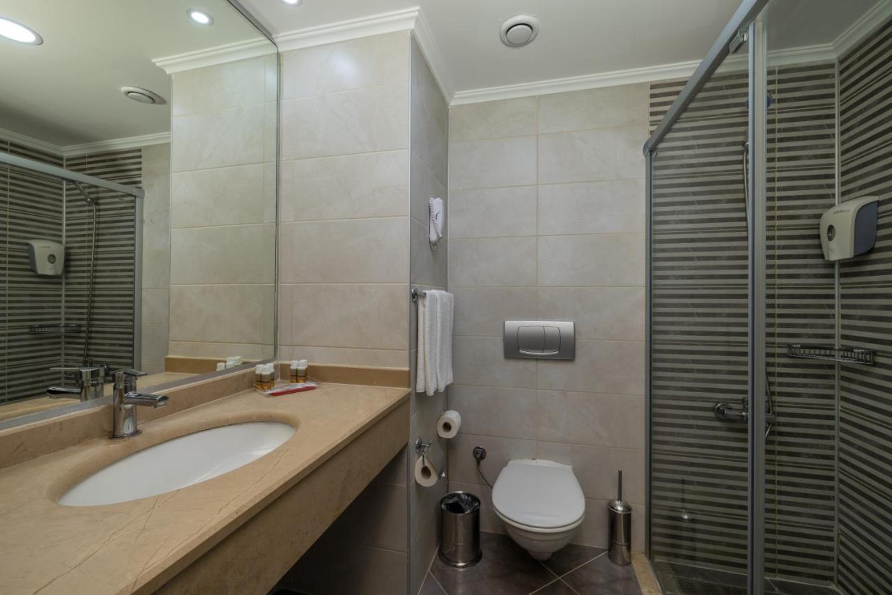 CRYSTAL PARAISO VERDE RESORT & SPA — BELEK