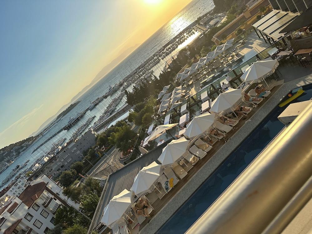 SUHAN SEAPORT HOTEL — KUSADASI — fotografie hotel nr. 18
