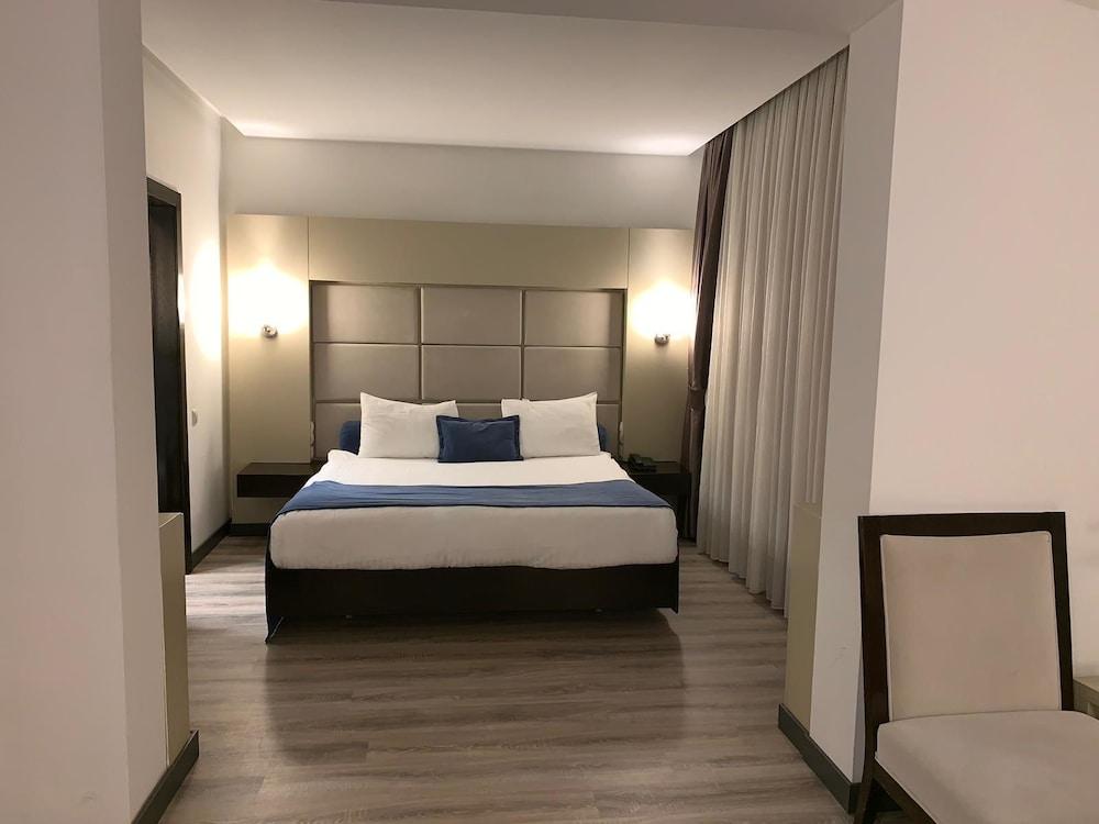 MY HOTEL — IZMIR — фотография отеля №5