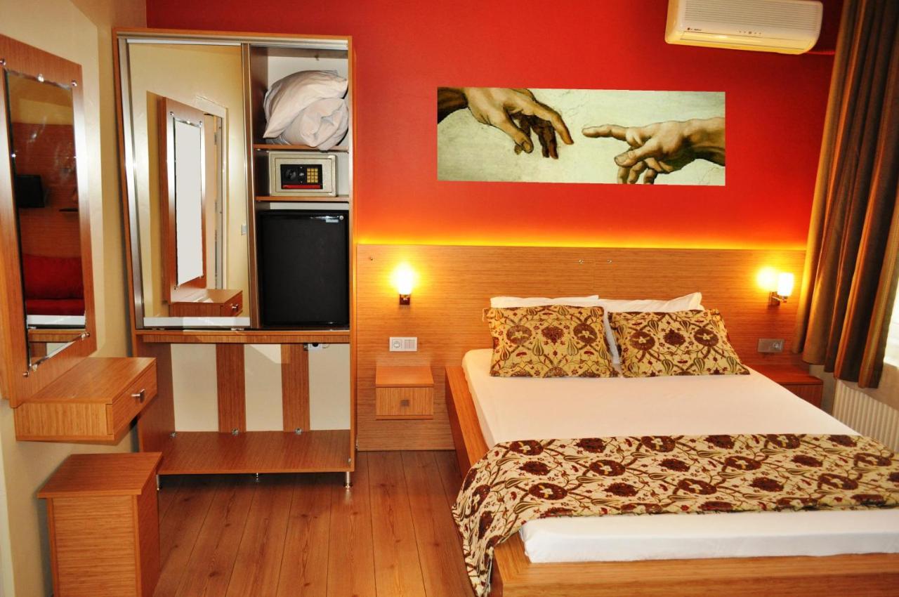 ANTIQUE HOSTEL — ISTANBUL