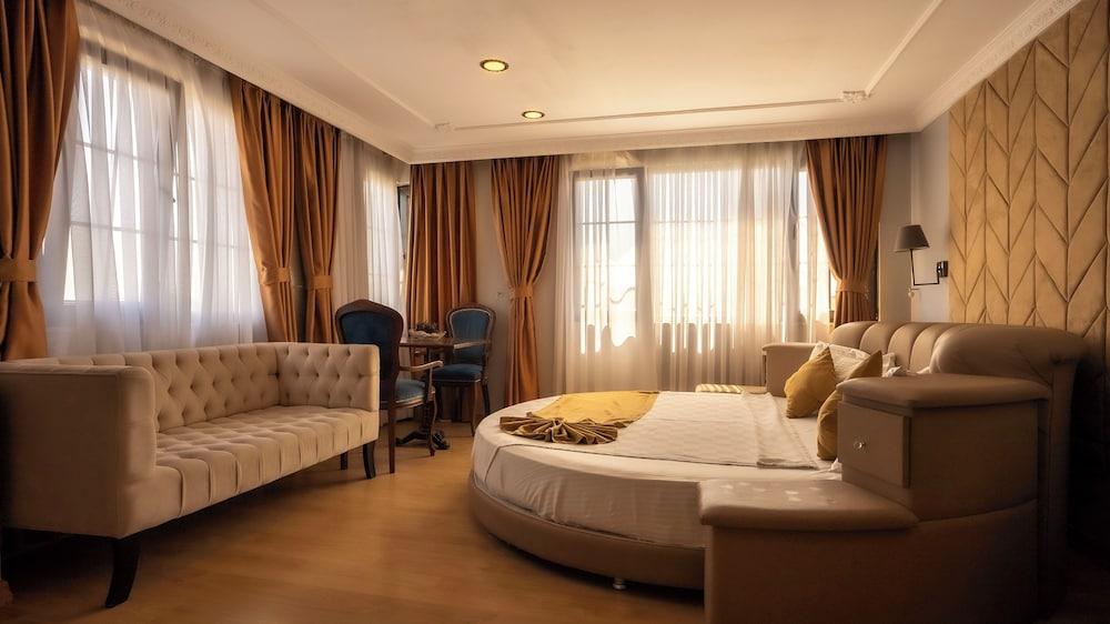 FARINA HOTEL BY CIGNO — ISTANBUL