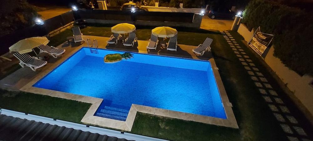 REMARKABLE 4-BED VILLA ANKA PRIVATE POOL — DALYAN — фотография отеля №7