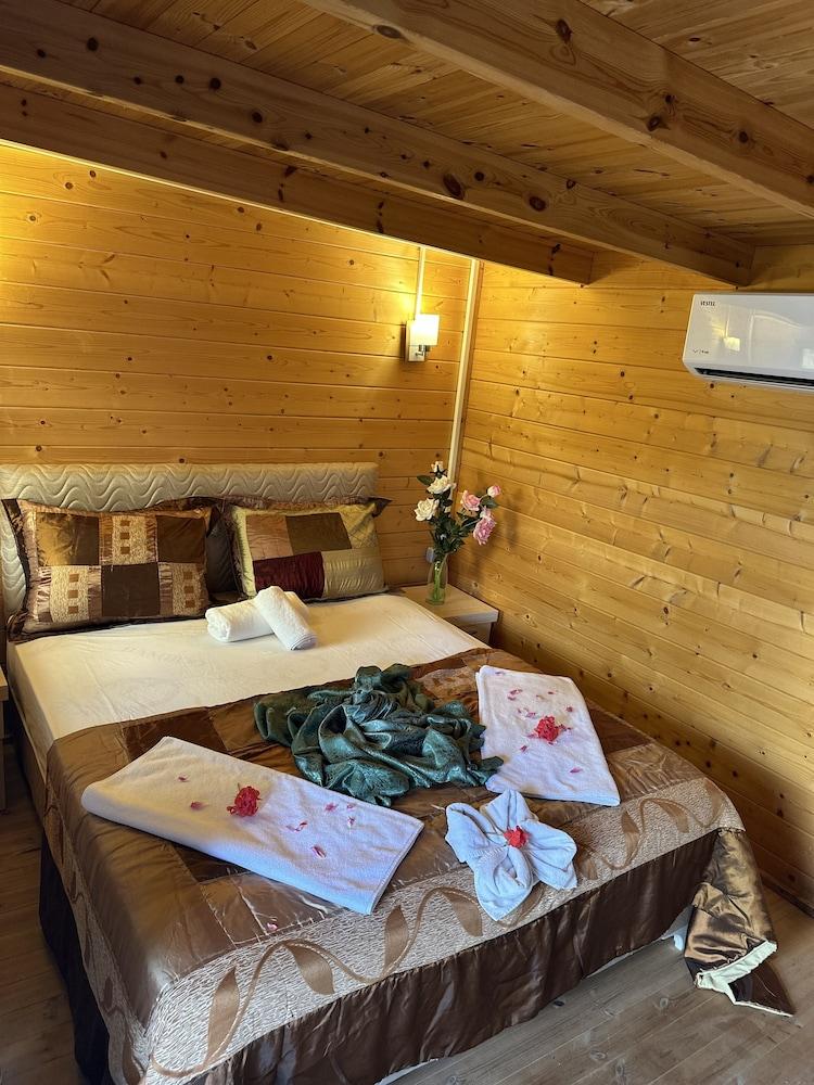 FELICITY HOTEL & BUNGALOWS — CAMYUVA — fotografie hotel nr. 9