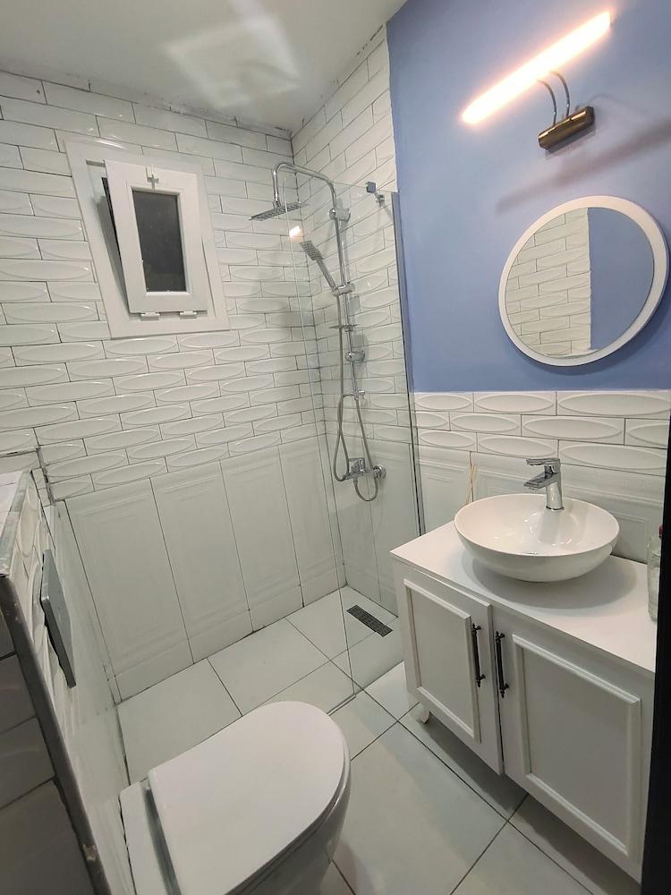 2BR HOUSE NEAR HILTON BOSPHORUS OTEL #2 — ISTANBUL — фотография отеля №9