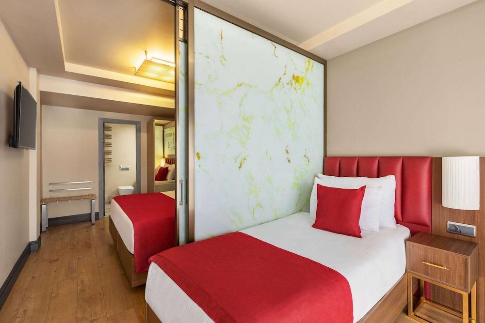 RAMADA BY WYNDHAM ISTANBUL PERA — ISTANBUL — fotografie hotel nr. 21