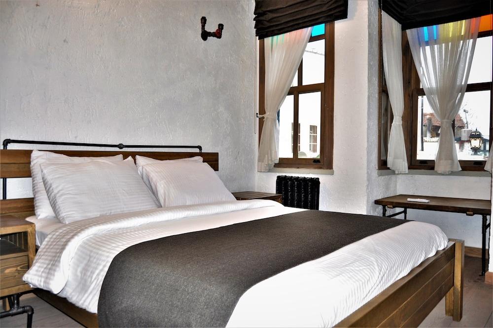 ROOFTOP BALAT ROOMS & APARTMENTS TURKUAZ OLIVE — ISTANBUL — фотография отеля №4