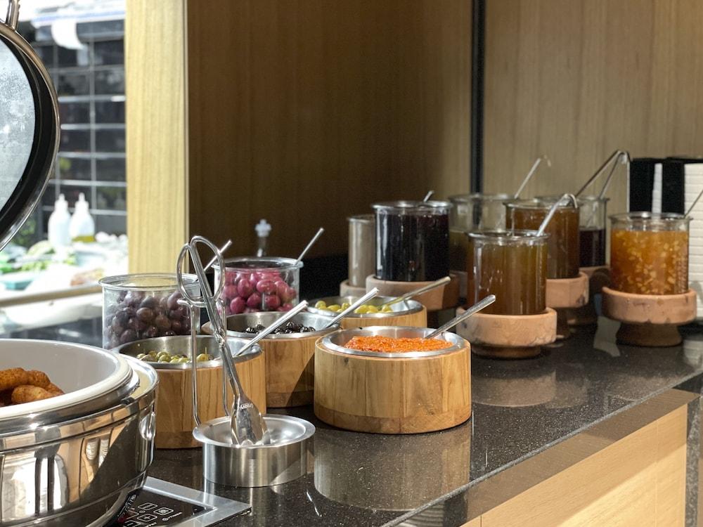 FOUR POINTS BY SHERATON ISTANBUL KAGITHANE — ISTANBUL — фотография отеля №26
