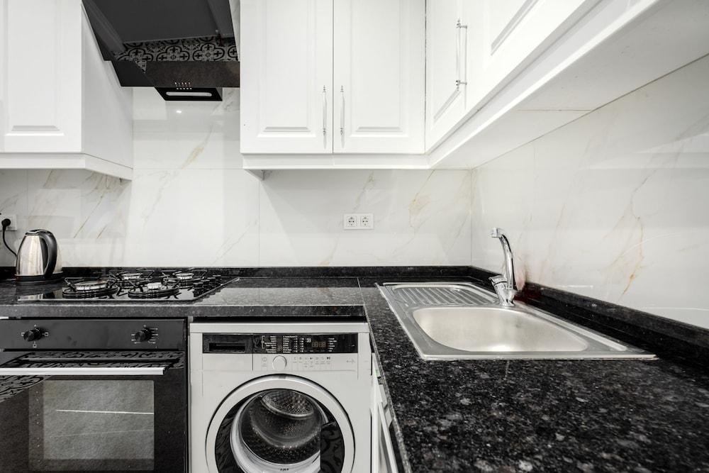 HOUSE W GARDEN 10 MIN TO CITY S IN BEYOGLU — ISTANBUL — фотография отеля №13