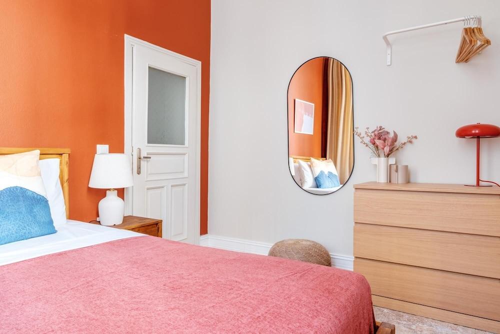 CHIC MODERN FLAT W BALCONY 5 MIN TO TAKSIM — ISTANBUL — fotografie hotel nr. 15