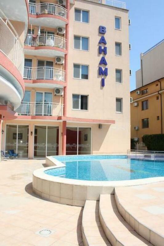 BAHAMI — SUNNY BEACH